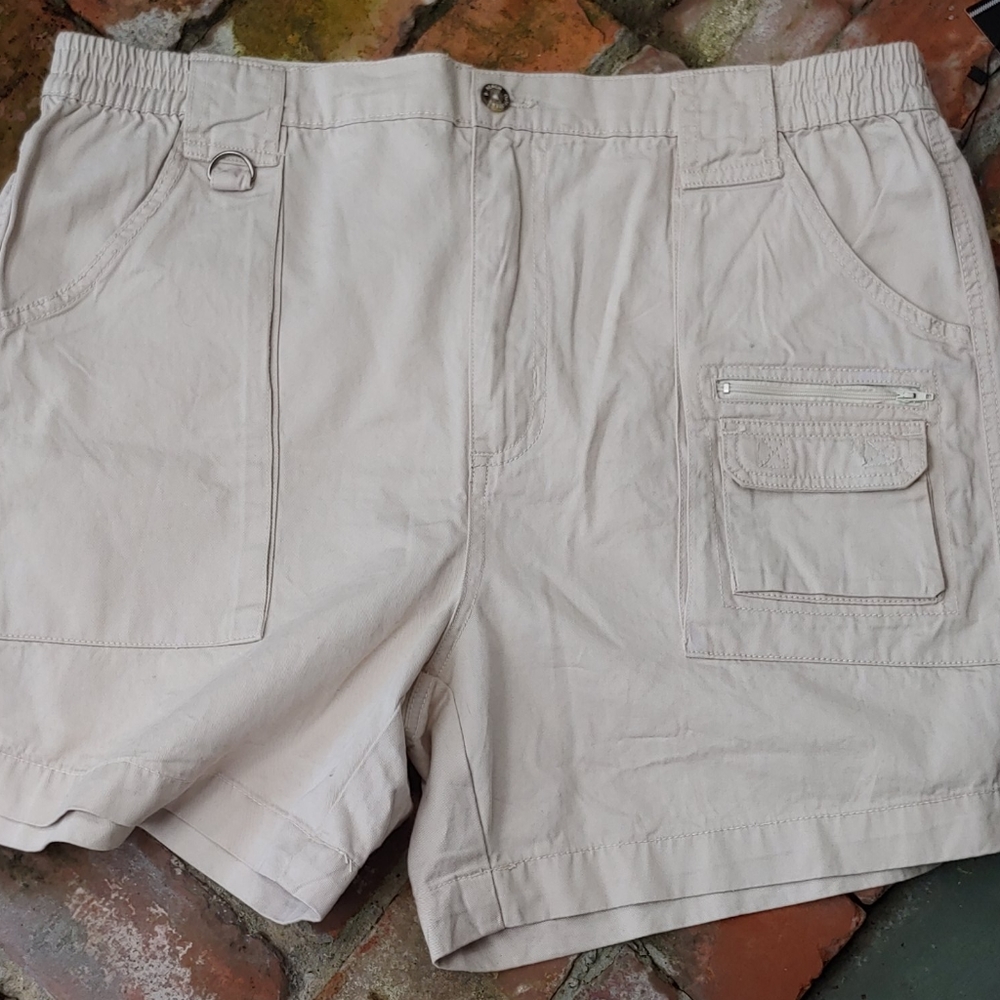 NWT Beach outfiiters khaki utility shorts